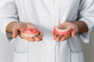 denti fissi senza impianto o con impianto